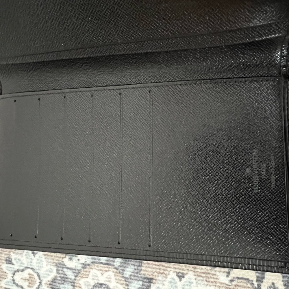 ❌❌❌SOLD❌❌❌Louis Vuitton Epi Leather black Unisex Long Authentic Preloved Wallet - Picture 7 of 10